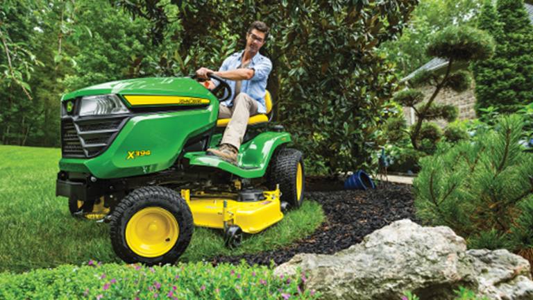 2025 John Deere X384 - Image 3