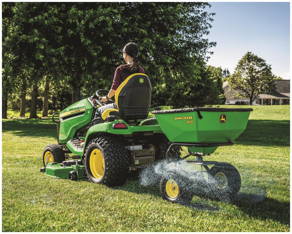 2025 John Deere X580 - Image 2