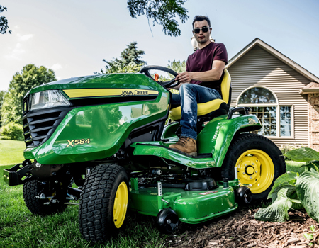 2025 John Deere X584 - Image 2