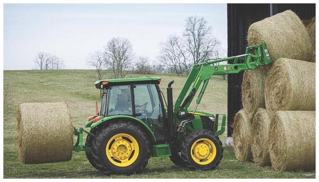 2025 John Deere 5075E - Image 2